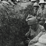 Soldiers_in_trench